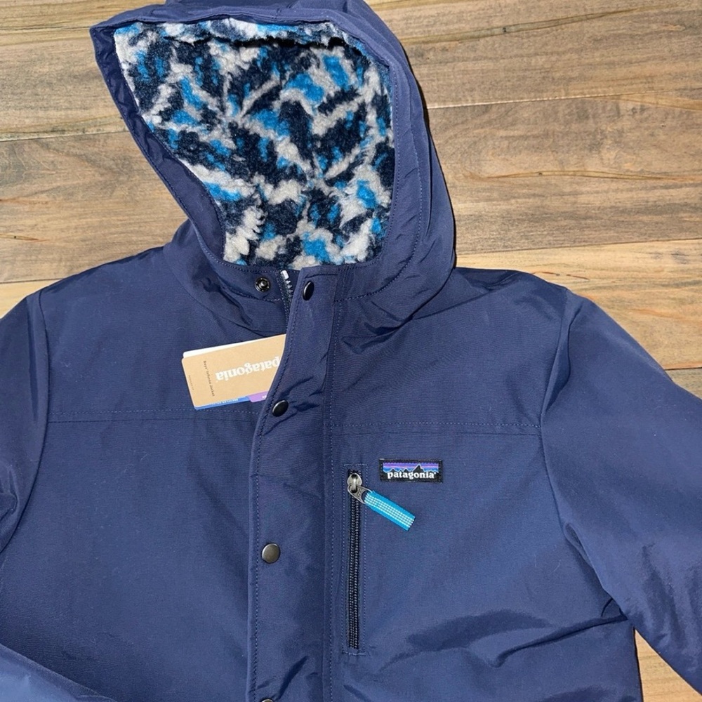 New Patagonia boys jacket size 12.